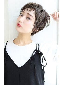 ザ キャンバス ミヤザキツネヒサ(THE CANVAS 宮崎恒久) アシメショート_エアリーショート_斜めバング