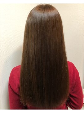 ユーリ(juli) 美髪酸性ストレート