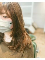 ホリデイ(HOLIDAY) 顔まわりレイヤーカット