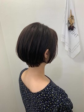 アトリア 横浜(Atria) 透け感くびれショート