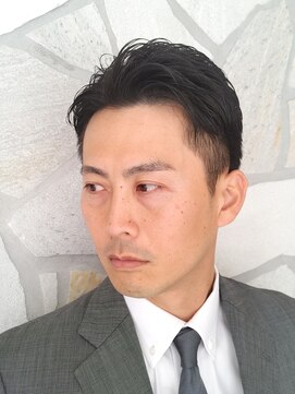 ヨシザワインク バンダイ(YOSHIZAWA Inc. BANDAI) 新潟/万代/バーバー/メンズ専門/ビジネスショートスタイル/清潔