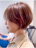 【小顔似合わせ】30代40代前髪あり丸みくびれショート5