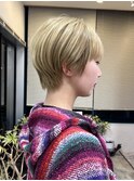 ★ハンサムショート前髪あり ブロンドヘア　ブリーチカラー