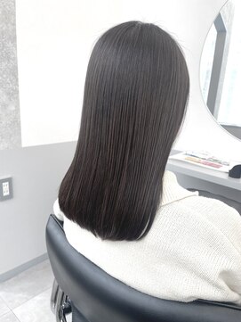 トッカ 茨木(tocca) 艶ダークグレージュ×シナジートリートメント