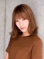 イメチェン/ホワイトブロンド/外ハネボブ/ワイドバング/表参道