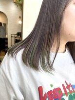 ネウィ 大分中央町店(newi)&nbsp;裾カラー×ポイントカラーで個性派モードに