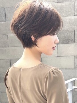 アイドットプラス 札幌大通り(i.+ODORI) 似合わせカットニュアンスカラーナチュラル大人ショート