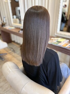 ヘアデザインスペース イチエ(hair design space i chi e) ナチュラルな艶感が◎美髪ミディアムストレート