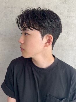 ルミエール バイ エイルリュクス(Lumiere by EirLUXE)の写真/【名鉄諏訪町駅近*再現性×似合わせ】計算されたカット技術で、ON/OFFどちらもキマるスタイルに!