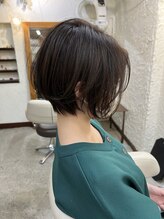 シロ(Shiro)&nbsp;大人ショートボブ