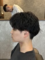 ザ クラン バイ ヘッドライト 仙台長町店(THE CLAN by HEADLIGHT) 【やり過ぎない自然な質感】センターパート×シャドウパーマ