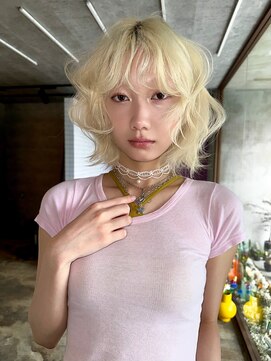 クリーム(CREAM) ハイトーンが可愛い♪レイヤーボブ♪