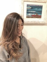 虹 アヌエヌエ(anuenue)&nbsp;透明感抜群の海外風バレイヤージュ！イメージチェンジにオススメ