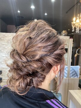 モアヘアー(MORE-HAIR) 着物用アップ