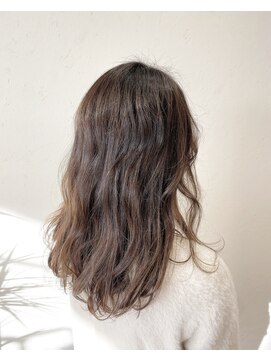 ログズヘア(Logs hair) ナチュラルグラデーションカラースタイル