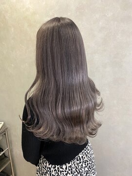 ラニヘアサロン(lani hair salon) スモーキーシルバーミルクティー