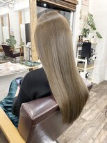 リリー シンジュク(Lilly)&nbsp;【Lilly新宿】#髪質改善 #TOKIOトリートメント #グレージュ