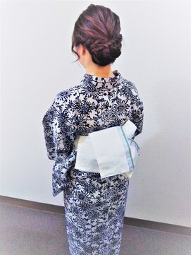 横濱ハイカラ美容院(haikara美容院) 浴衣着付けとヘアセット