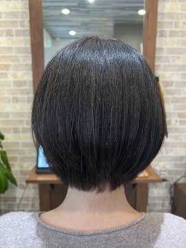 モーネ(Mone) マッシュボブ、マニキュア☆