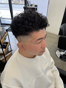 ラッドバイプティパ(rad...by petit-pas) 極道パーマ×スキンフェード/フェード/短髪/パーマ/水戸