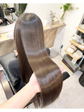 アイプラス(i plus+) 憧れの美髪になれる高濃度水素ULTOWA髪質改善