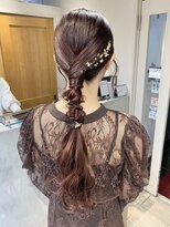 テトラ バイ ネオリーブ 横浜西口店(tetra by neolive)&nbsp;＊タイトローポニーテール＊[横浜/横浜駅]