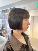 前髪ありミニボブオリーブカラー