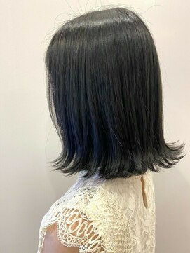 ワークス 下北沢(WORKS) 大人可愛い20代30代40代黒髪前下がりショートボブ丸みショート◎