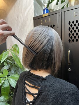 ヴァイス 渋谷店(VAICE) デザインカラー/インナーブラック/ケアブリーチ