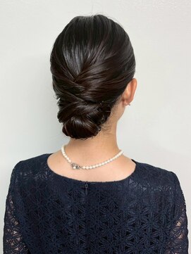 オアシス ガーデン 横浜店(Oasis GaRDEN) 大人シニヨン