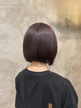 ヴィックス クリスタル(VIC’S crystal) 《タッセルボブ×アッシュブラウン》AKANE