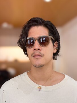 フィルムス 横浜(FILMS) ルーズパーマ/曲がる縮毛矯正/フェザーパーマ/横浜