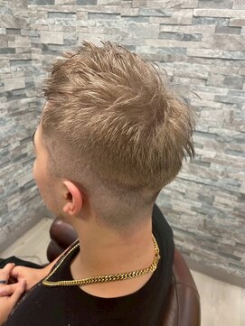 メンズショート×ミルクティーベージュ