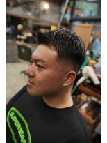 フォーコーナーズカットショップスリーセント 栄(FourCornersCutShop 3/cent) フェードショート