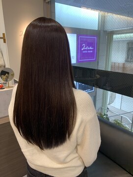 アイオライトヘアー(Iolite HAIR) 柔らかく品のあるグレーブラウン◎
