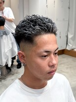 ルースト 南堀江店(ROOST) 刈り上げセンターパート/波巻きツイストスパイラル/南堀江