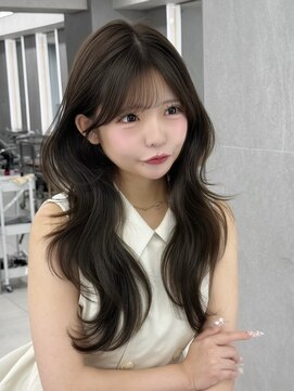 マウル ナゴヤ 名駅(MAEUL NAGOYA) 流し前髪 レイヤーカット ウェーブ巻き『桔川恒』