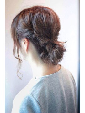 アズグロウヘアー(AS GROW HAIR) ルーズなねじりアレンジ【東区/帯山/長嶺/髪質改善/縮毛矯正】