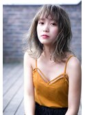 Aimee 外ハネミディ×オリーブベージュ