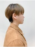 short(マッシュショート、グラデーションカラー、ブロンド)