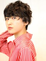 サンドアンドローズ(sand rose)&nbsp;全体に動きをつけたショートボブ