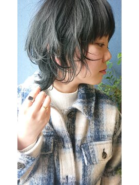 クブヘアー(kubu hair) 《Kubu hair》グレージュネオウルフ