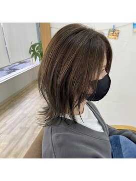 アットホーム(@HOME) 『ウルフ風ミディアムレイヤー』