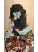振袖 インナーカラー カール 外ハネ ハーフアップ ヘアアレンジ
