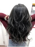 デザインカラーレイヤーカットウェットヘアオリーブベージュ
