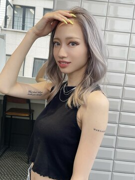 リリー(Lilley) 【Lilley 稲永麻衣】韓国ヘア+ブリーチ+ハイトーンカラー