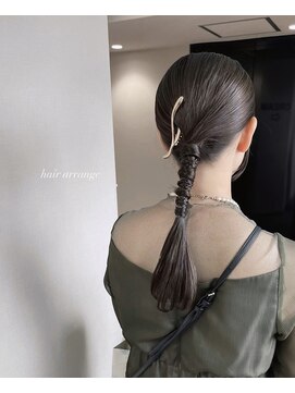 クリーム 大宮(CREAM) タイトローポニーアレンジ