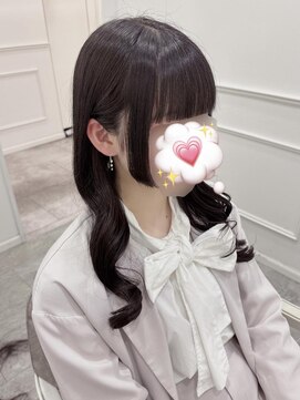 リルミー(Lilme) ぱっつんアイドル前髪×姫カット*まゆ