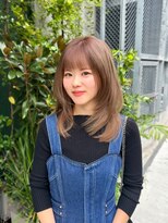 グローブス オモハラ(THE GLOBES OMOHARA)&nbsp;レイヤーカット　透明感ベージュカラー　小顔ぱっつん前髪