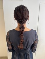 エミィ(emme)&nbsp;ヘアセット20代30代髪質改善ハイライトブリーチカット立川